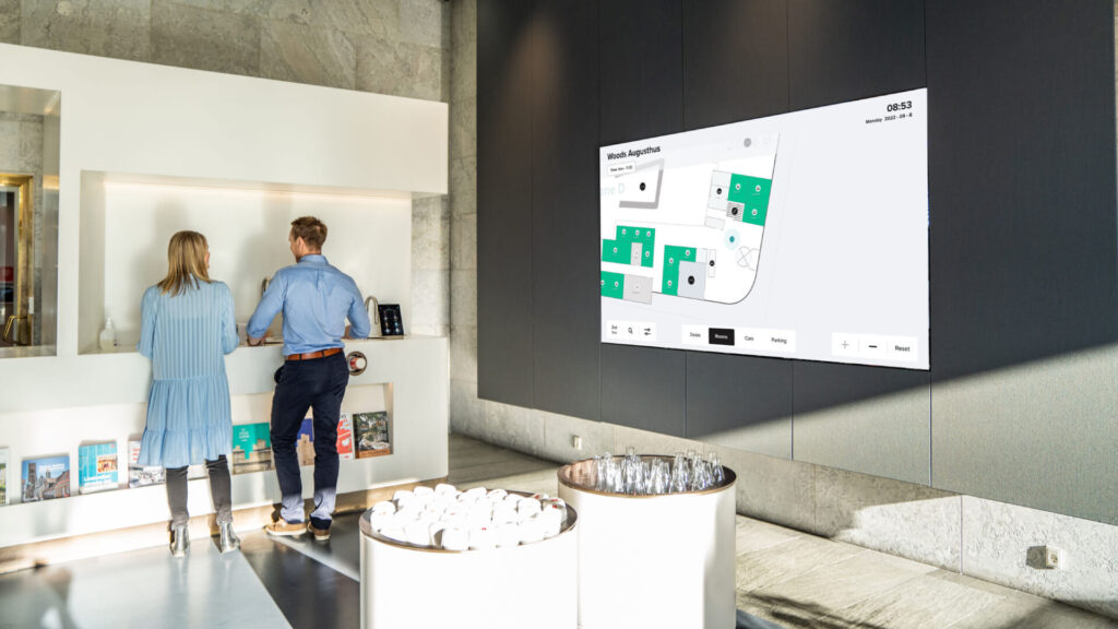 Hybrid Workspace - Benefits of Large Touch Screens